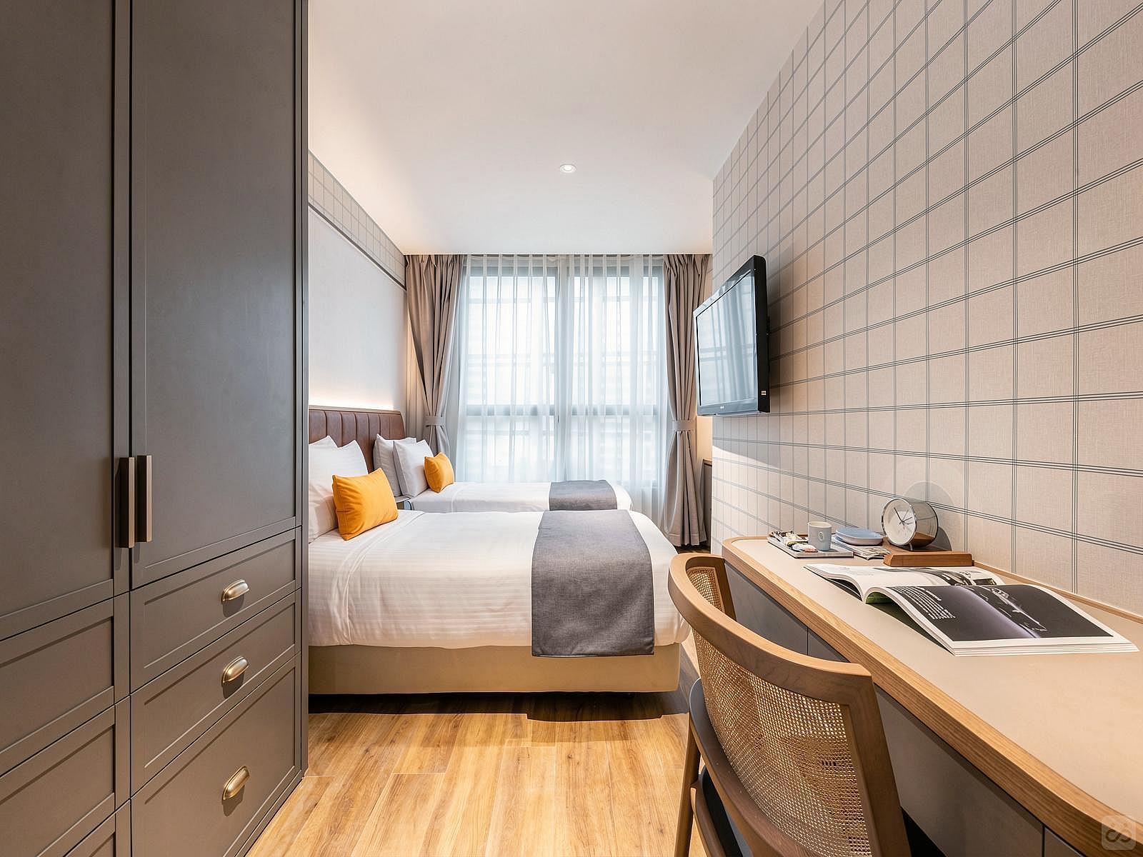 Deluxe Twin Bed - 21