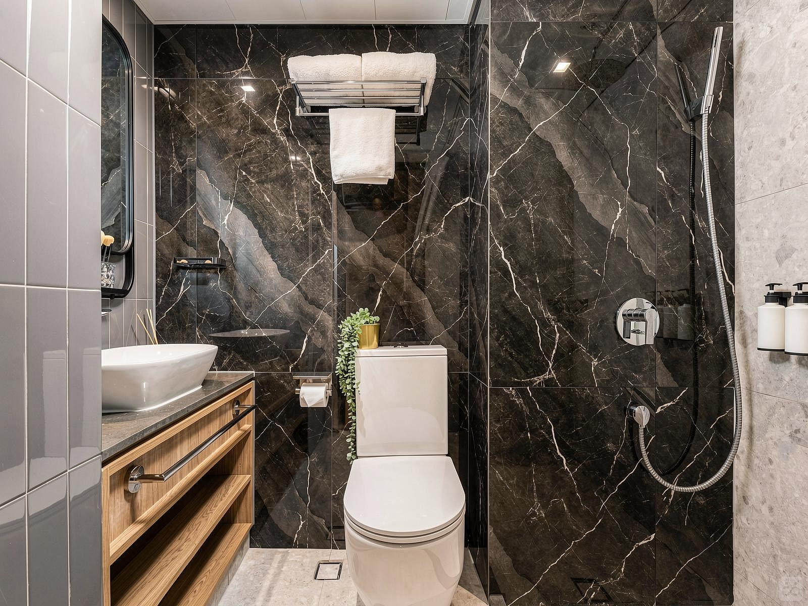 Premier Queen Room - 45