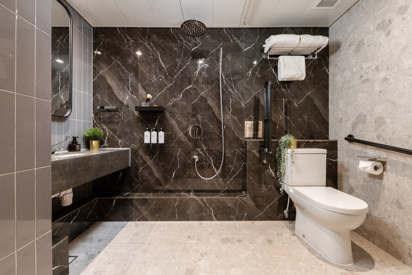 Executive Twin Room - 9