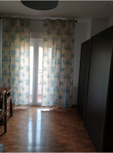 Cozy Single Bedroom close to University Campus of Cartuja  - Gallery -  5