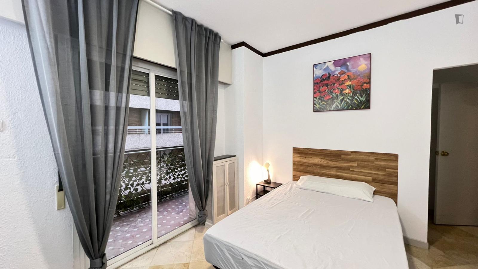  Excellent Double Bedroom Near Parque Federico García Lorca  -  Excellent double bedroom near Parque Federico García Lorca  - Gallery -  1