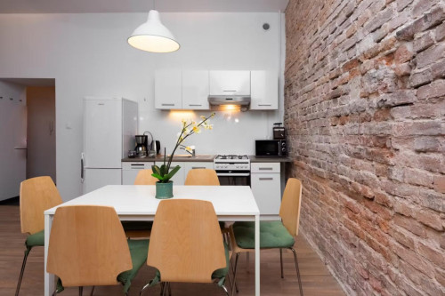 Stylish Bedroom in Central Cracow  - Gallery - 7