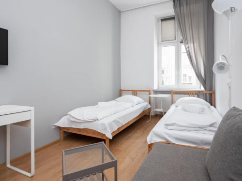 Fully Equipped 3_Bedroom Apartment in Central Cracow