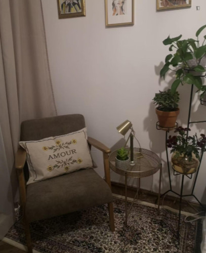 Sunny 2-Bedroom Apartment near the Old Town - Gallery - 7