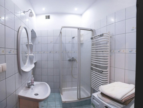 3_Bedroom Apartment near Galeria Kazimierz - Gallery - 6