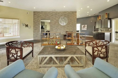 58 West - Gallery - 18