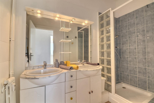 Inviting single bedroom in the heart of Nimes - Gallery - 6
