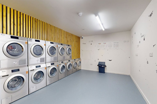 Go Britanya - IQ Paris Garden - On-site Facilities