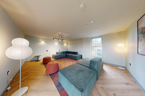 Go Britanya - IQ Paris Garden