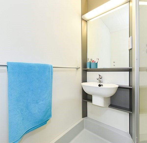 Studio - Balcony - Gibson Street Roost - Gallery - 5