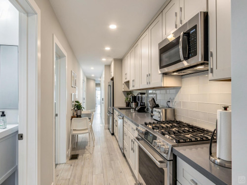 South Van Ness Home - Gallery - 28