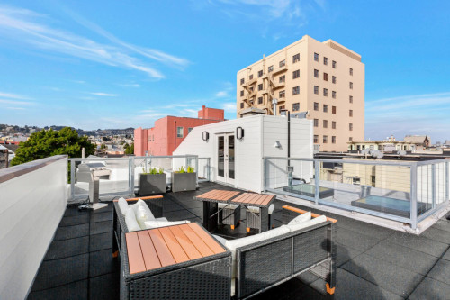South Van Ness Home - Gallery - 61