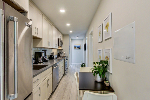 South Van Ness Home - Gallery - 50