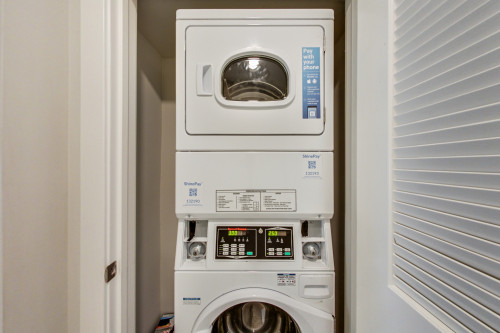 South Van Ness Home - Gallery - 16