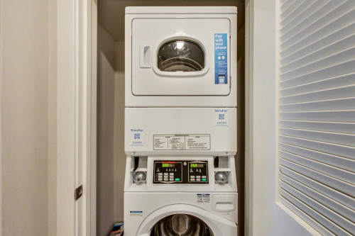 South Van Ness Home - Gallery - 47