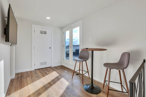 South Van Ness Home - Gallery - 53