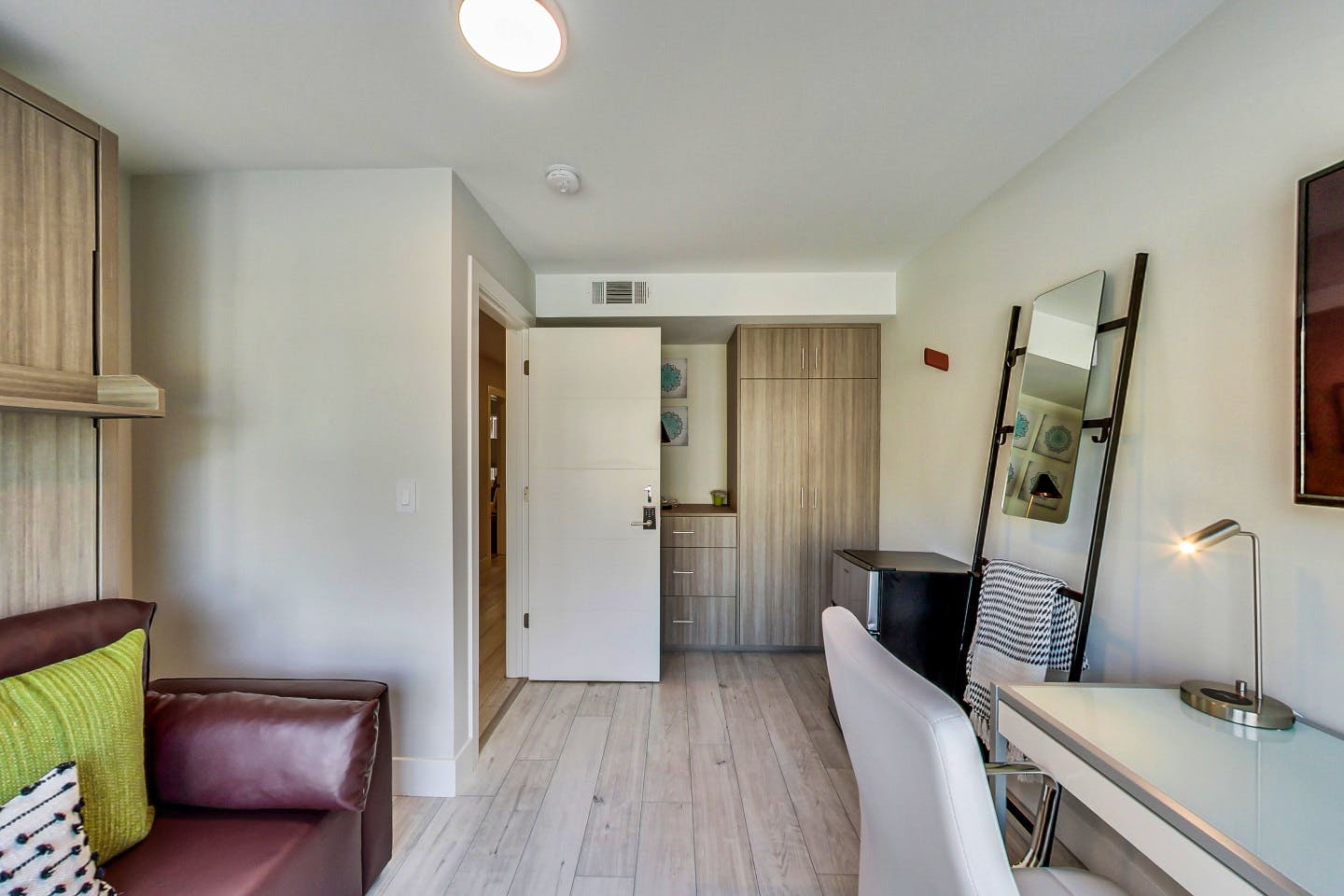 Regular Size Room - 2