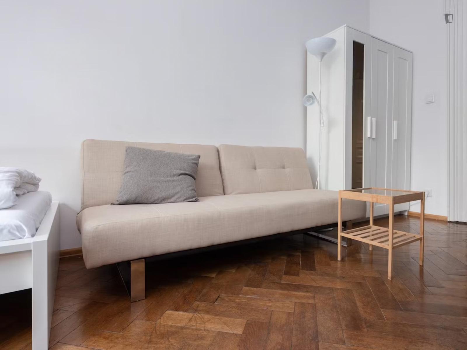 Historical 3-Bedroom Apartment In Central Cracow - Historical 3-Bedroom Apartment in Central Cracow - Gallery - 1