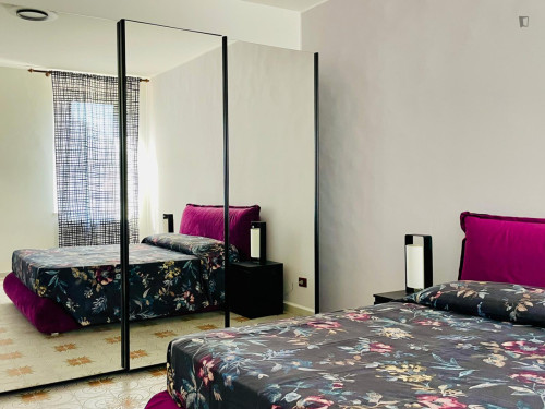 Single Bedroom in a Villa with outdoor area