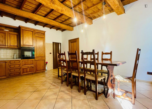Single Bedroom in a Villa with outdoor area - Gallery - 18