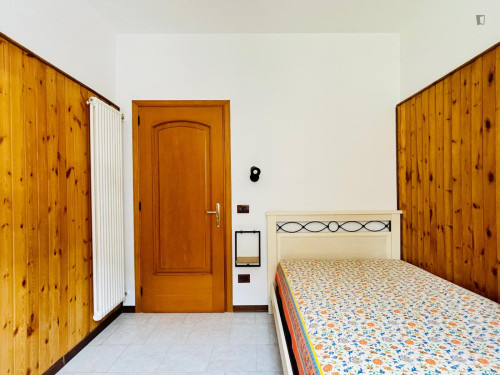 Single Bedroom in a shared Villa