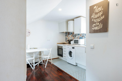 1-Bedroom apartment in classic Mouraria