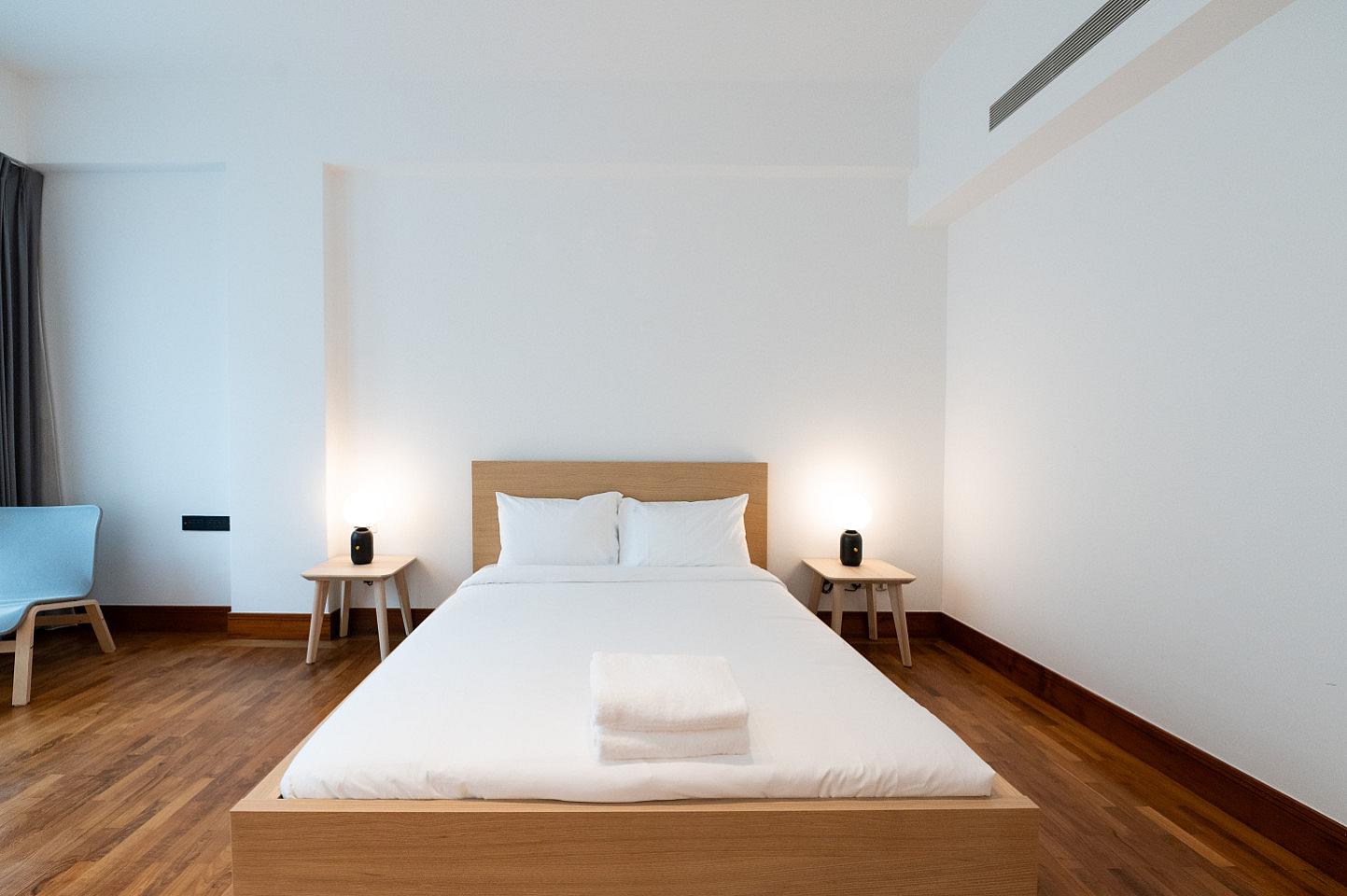  Private Room With Ensuite Bathroom (Suite)  -  Stunning Spacious Complex w/ Pool near Balmoral Plaza  - Gallery -  34