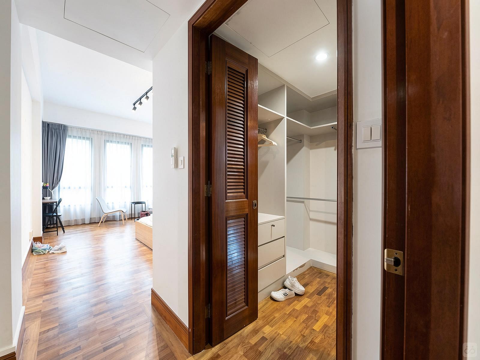 Private Room With Ensuite Bathroom (Suite) - Stunning Spacious Complex w/ Pool near Balmoral Plaza - Gallery - 53