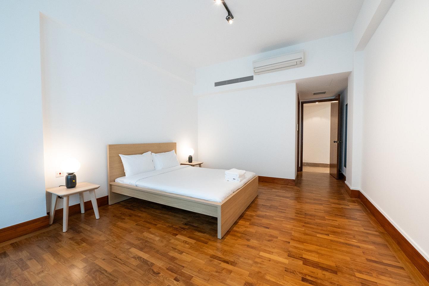 Private Room With Ensuite Bathroom (Suite) - Stunning Spacious Complex w/ Pool near Balmoral Plaza - Gallery - 28