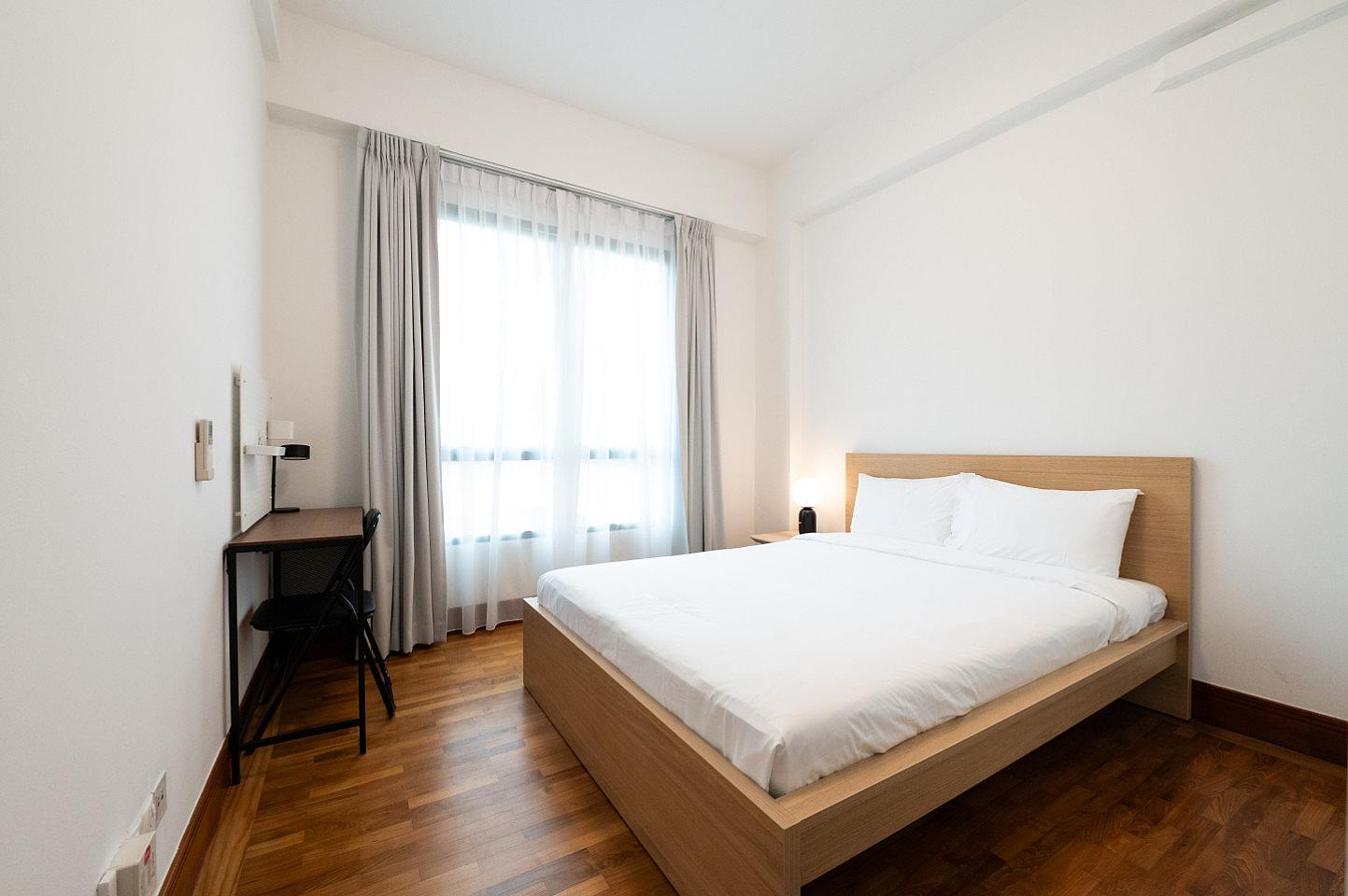  Private Room With Ensuite Bathroom (Master)  -  Stunning Spacious Complex w/ Pool near Balmoral Plaza  - Gallery -  19