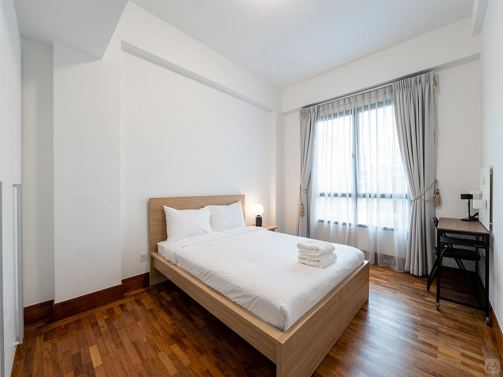 Private Room With Private Bathroom (Junior Master) - Stunning Spacious Complex w/ Pool near Balmoral Plaza - Gallery - 33