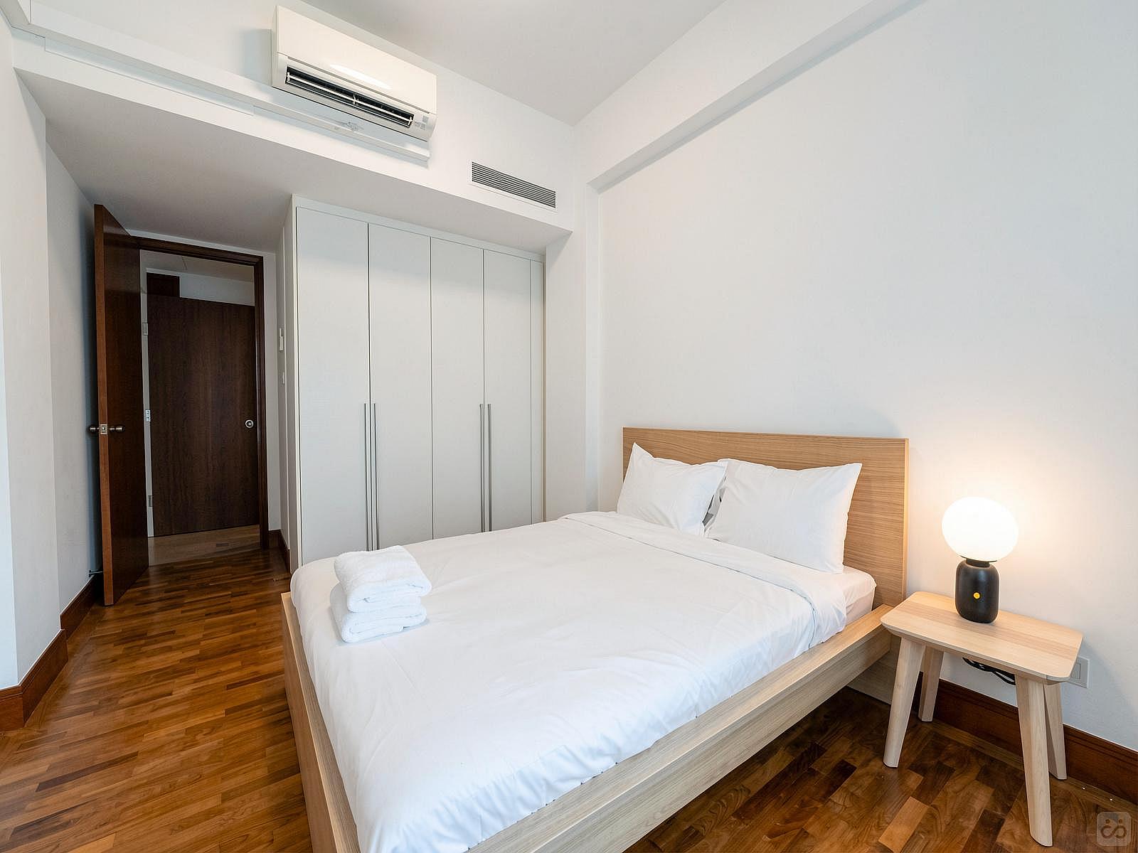 Private Room With Private Bathroom (Junior Master) - Stunning Spacious Complex w/ Pool near Balmoral Plaza - Gallery - 32