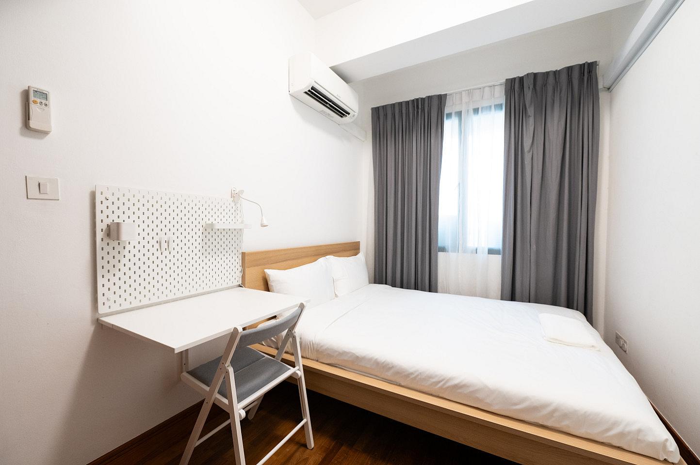 Private Room With Shared Bathroom (Regular) - Stunning Spacious Complex w/ Pool near Balmoral Plaza - Gallery - 33