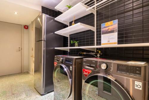 A cozy apartment in the heart of Yau Ma Tei residential district