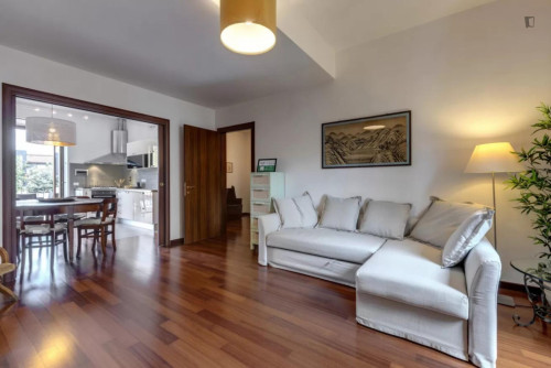 Attractive 3-bedroom apartment in Due Strade