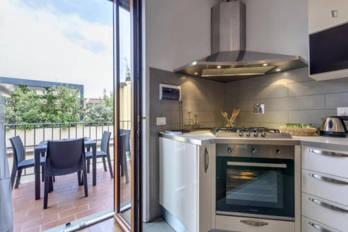 Attractive 3-bedroom apartment in Due Strade - Gallery - 16
