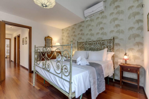 Attractive 3-bedroom apartment in Due Strade - Gallery - 7