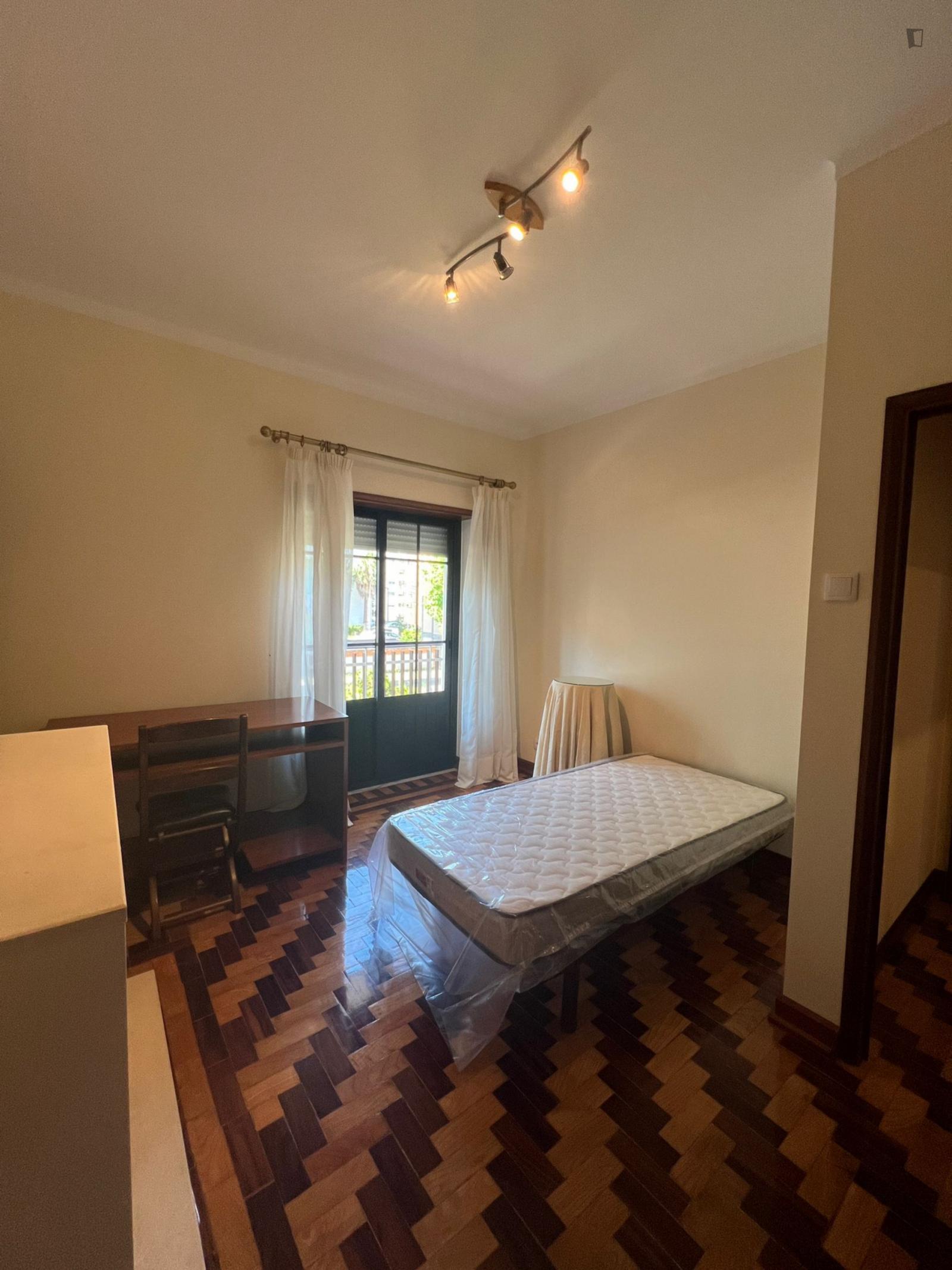 Great Single Bedroom In A 6-Bedroom Flat - 1