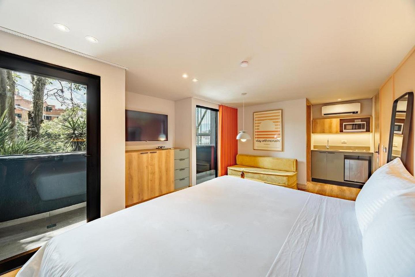 Studio Apartment W/ Kitchen & 2 Balconies - 51