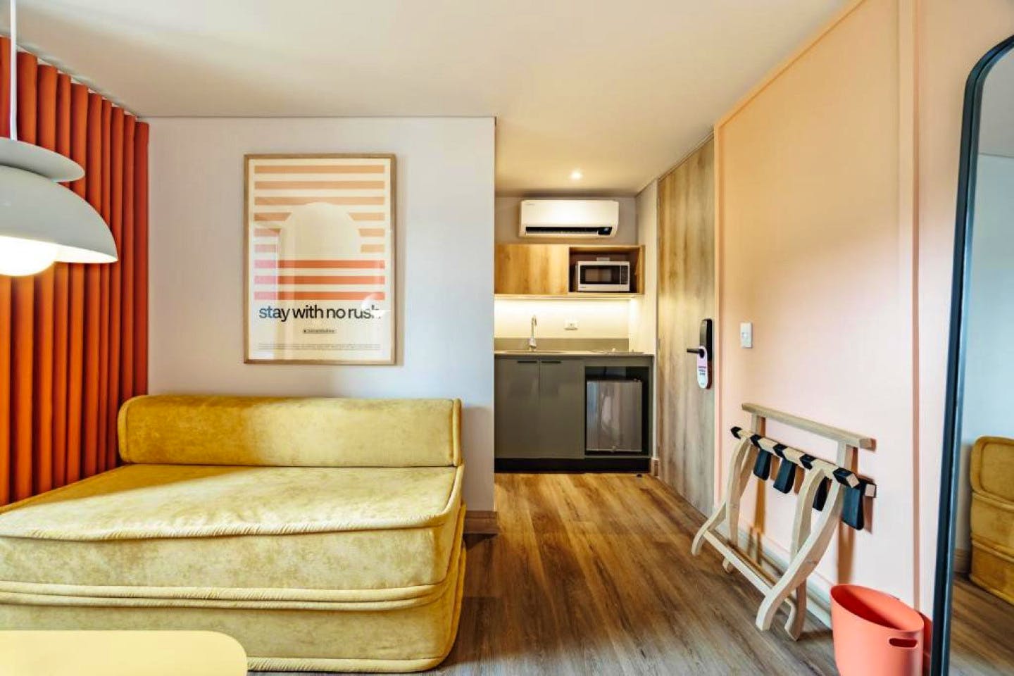 Studio Apartment W/ Kitchen & 2 Balconies - 27