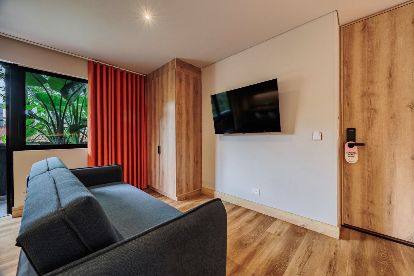 Studio Apartment W/ Kitchen & Balcony - 26