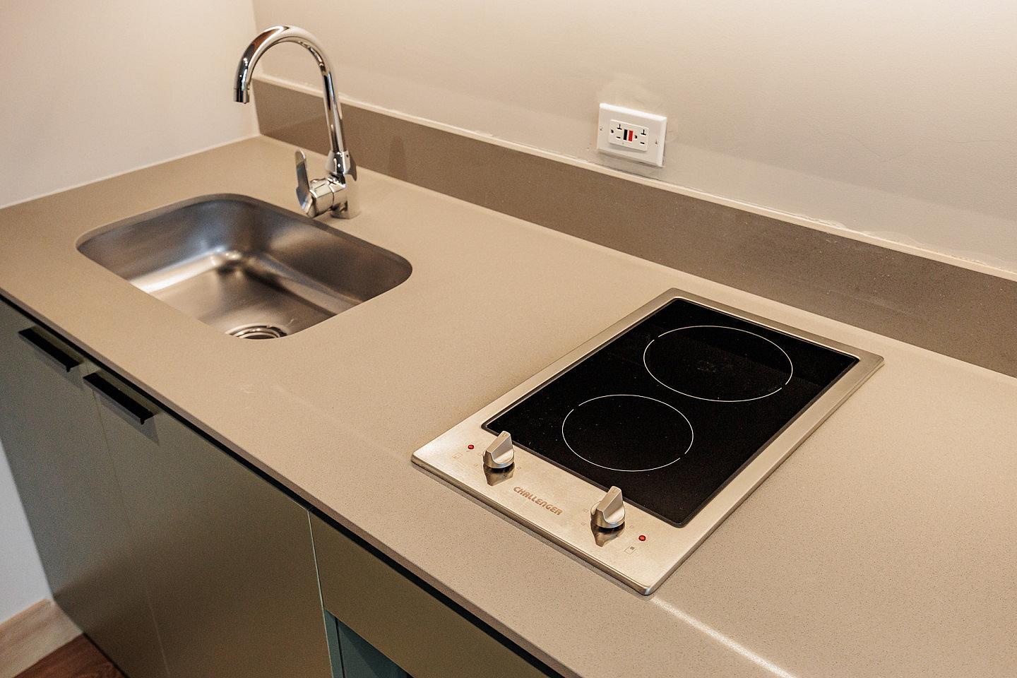 Studio Apartment W/ Kitchen & Balcony - 62