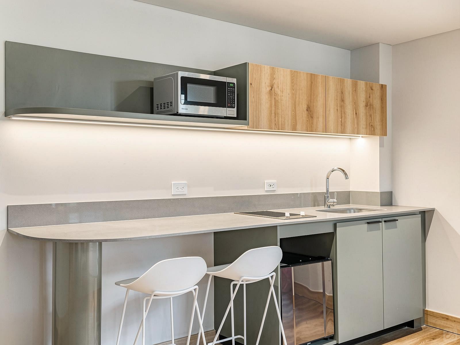 Standard Studio Apartment W/ Kitchen - 50