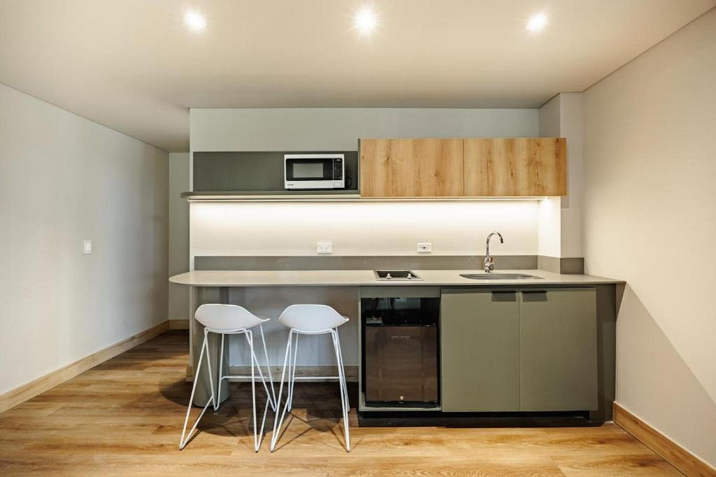 Standard Studio Apartment W/ Kitchen - 29
