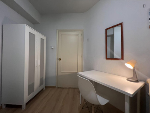 Comfy double bedroom near Facultad de Ciencias 