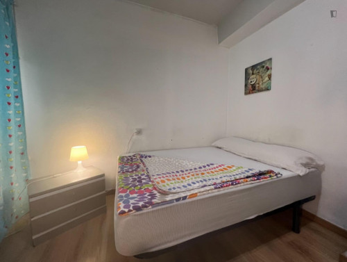 Comfy double bedroom near Facultad de Ciencias 