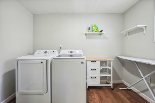 Heatherwood Home - Gallery - 54