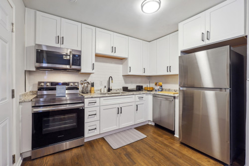 Cozy Private Bedroom for Professional in Newly Renovated House near Mt Zion AME Church