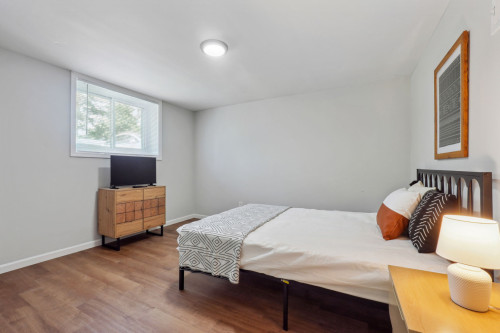 Heatherwood Home - Gallery - 77