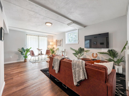 Heatherwood Home - Gallery - 107